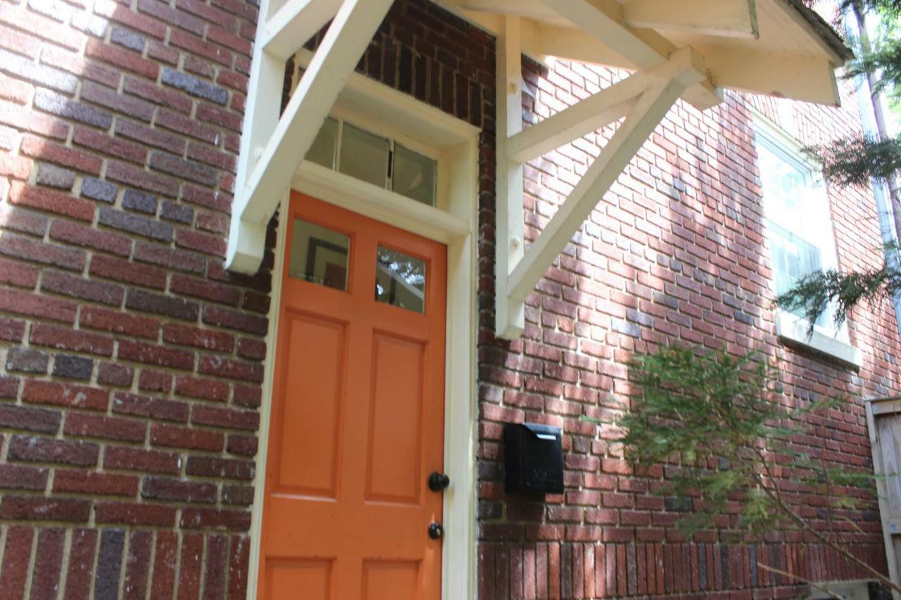 Comfy Basement Home 2 Bdrm1Den 3Queen Beds Washington Exterior photo
